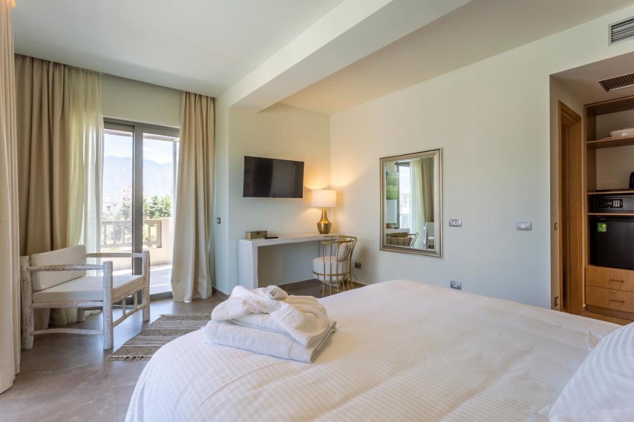 Elysian Luxury Hotel And Spa 卡拉马塔 外观 照片