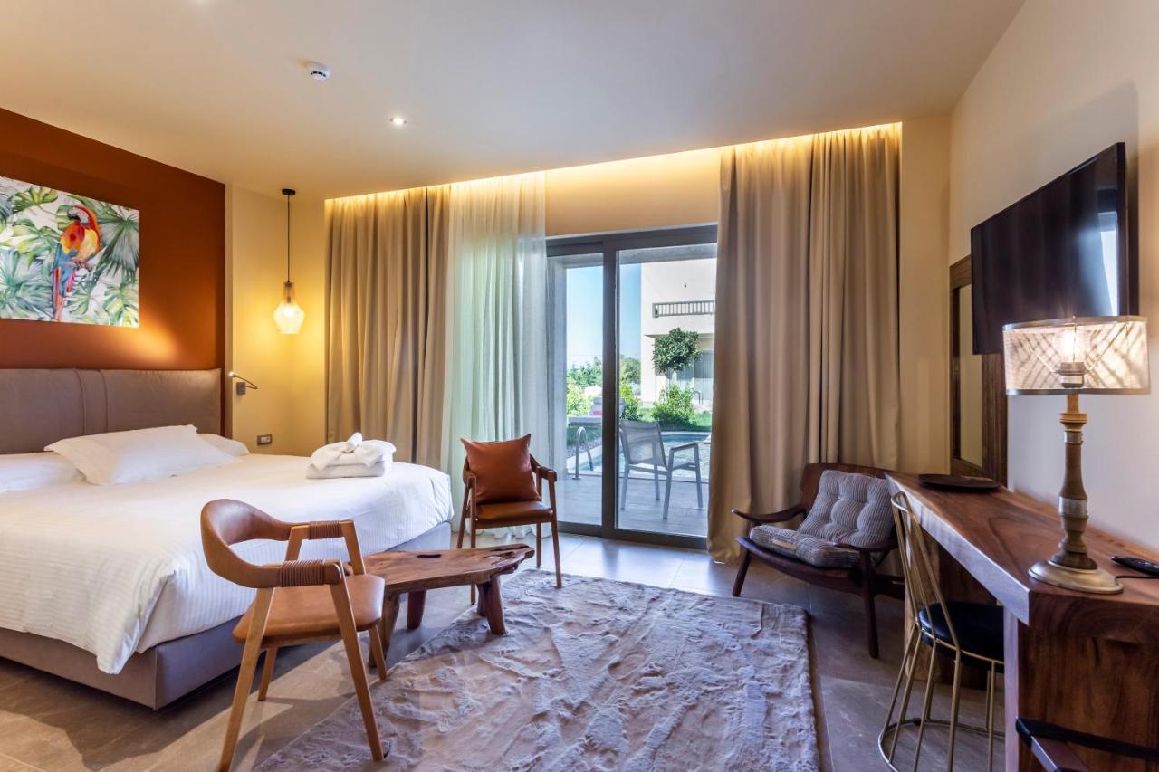Elysian Luxury Hotel And Spa 卡拉马塔 外观 照片