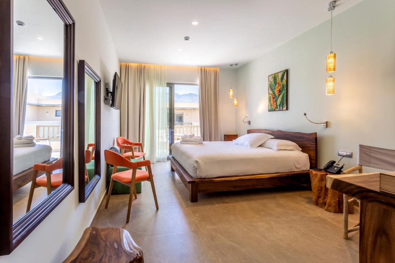 Elysian Luxury Hotel And Spa 卡拉马塔 外观 照片