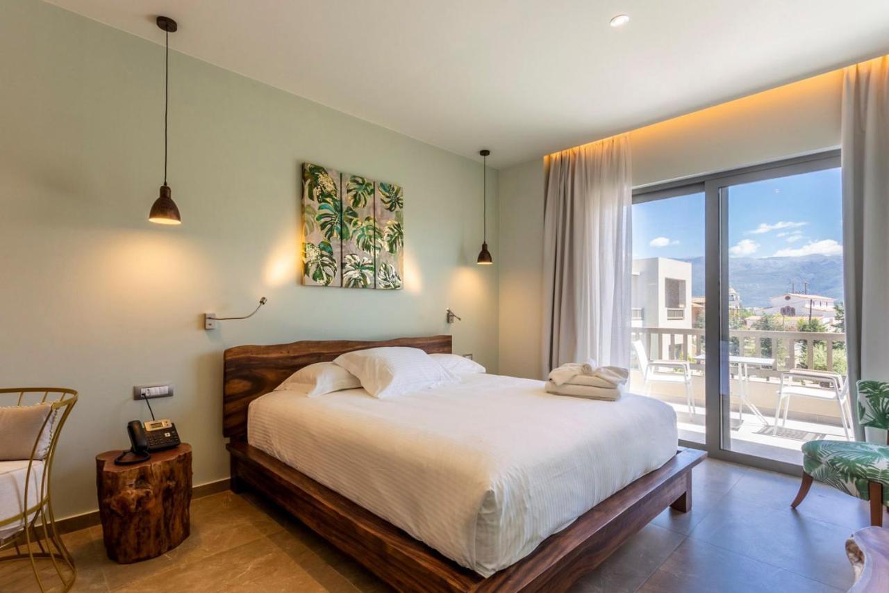 Elysian Luxury Hotel And Spa 卡拉马塔 外观 照片